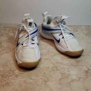 Nike React Hyper Set  Volleyball Kids White and Blue Sneakers 5.5